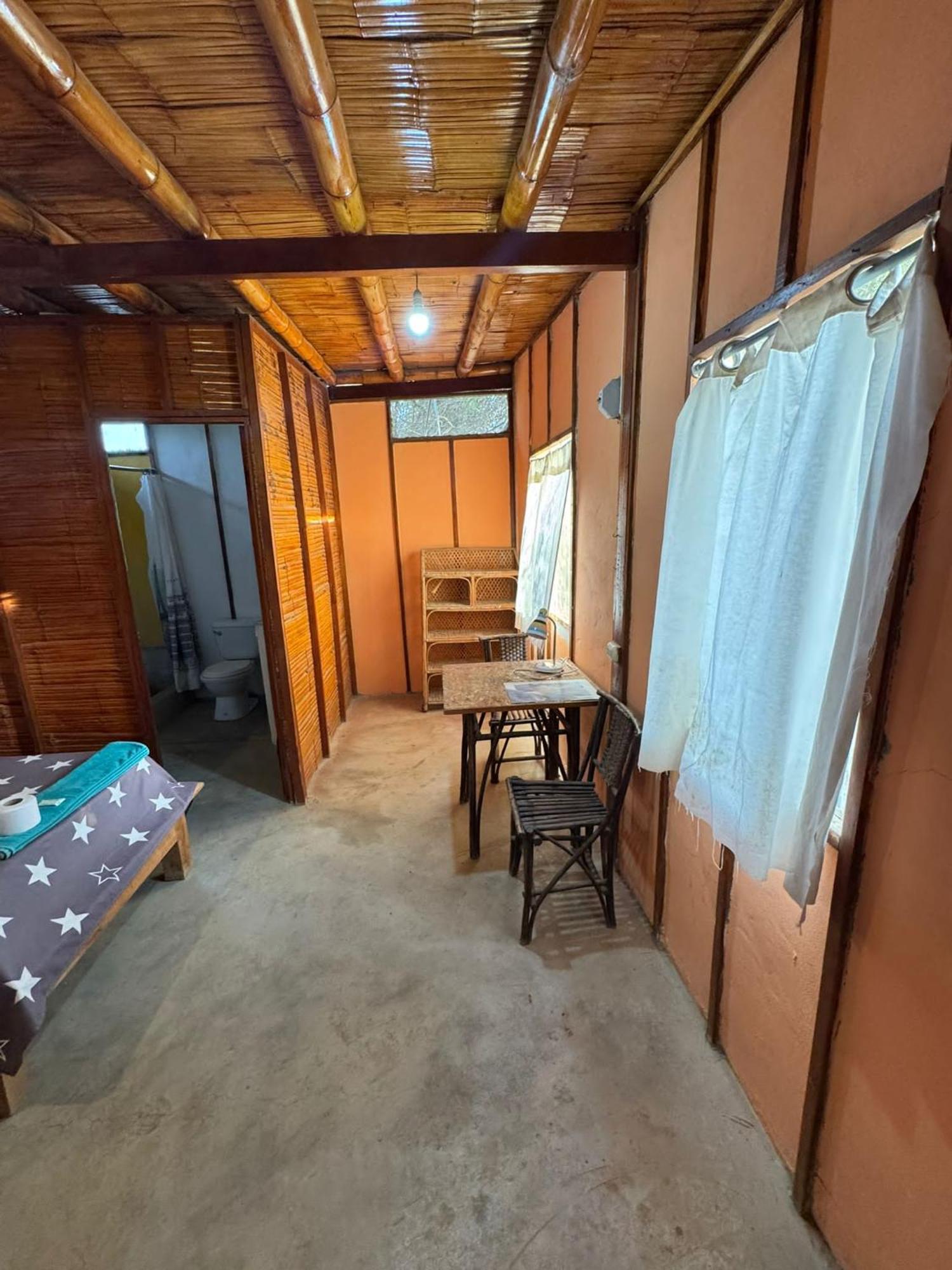 Los Almendros De Mancora Exterior photo